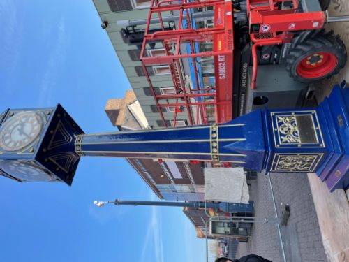 blue-clock-2-jpg