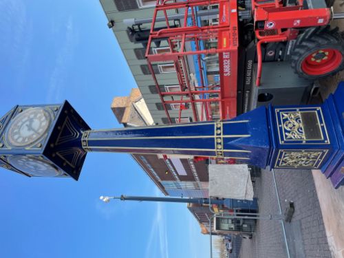 blue-clock-3-jpg