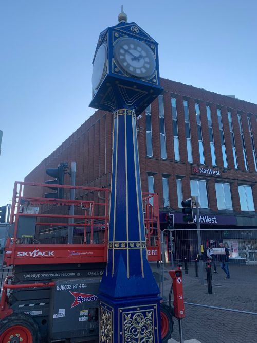 blue-clock-jpg