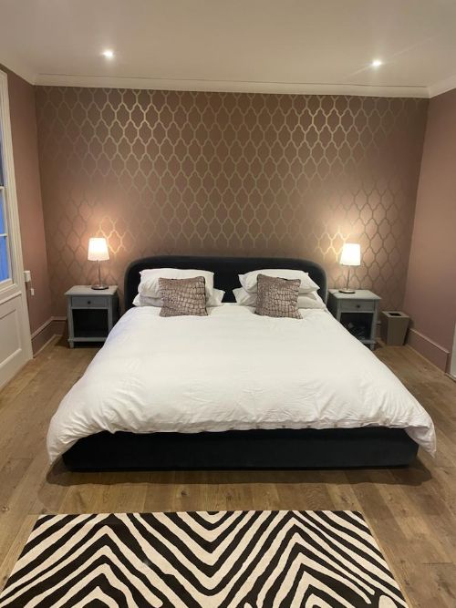 wharton-bedroom-feature-wall-jpg