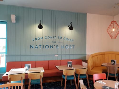 butlins-front-room-4-jpg